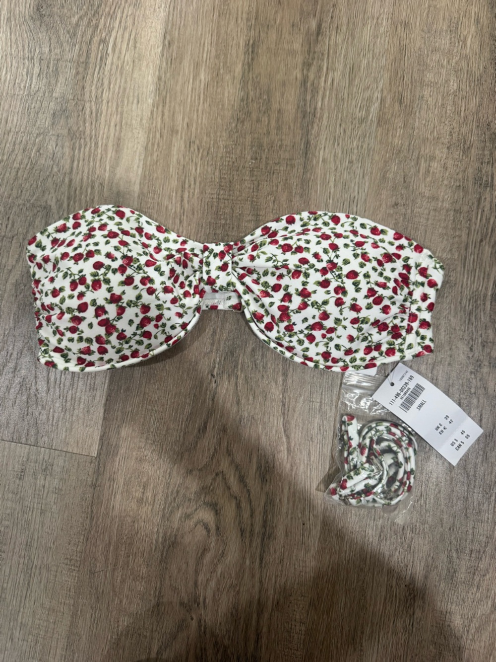 Abercrombie & Fitch Floral Strawberry Print Bandeau Bikini Top- smal